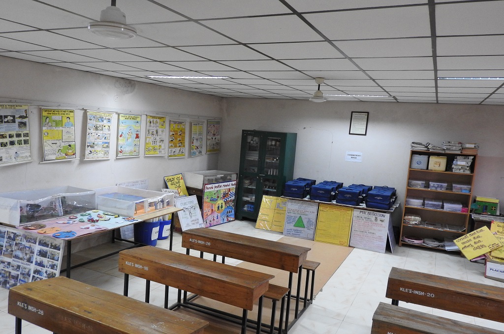 Nutrition lab at kle nursing college